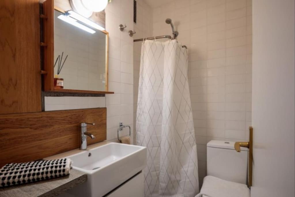 Apartament Renovated In De Gracia