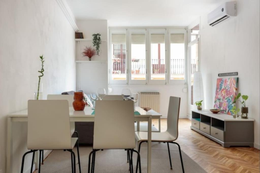 Appartement Renovated In De Gracia *